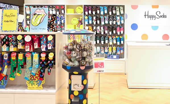 Happy Socks　LUMINE EST 新宿店